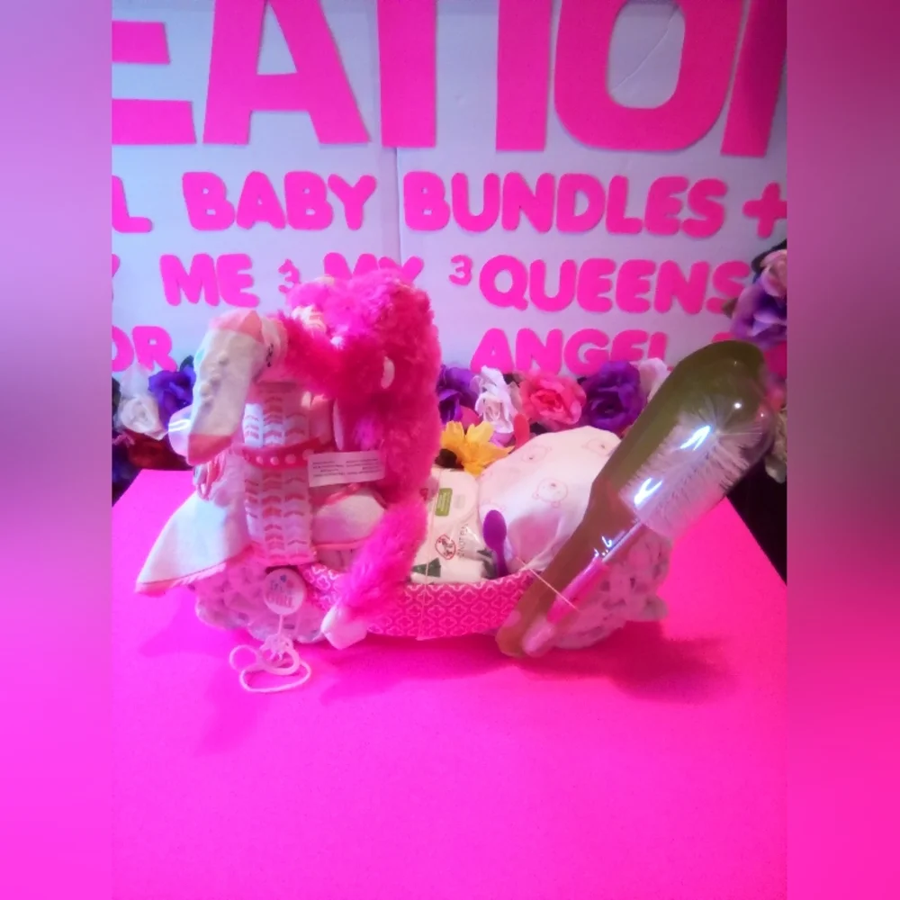 #151๐๐ผ๐จ ALREADY GONE ๐จMOTORCYCLE DIAPER CAKE ("FOR A BABY GIRL") - Picture 10 of 10